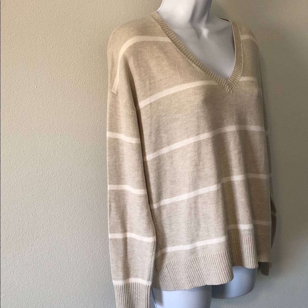 Loft Sweater - Picture 2 of 5
